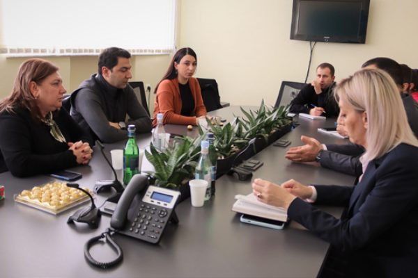 320263695_1303747390359748_3826532937857265702_n